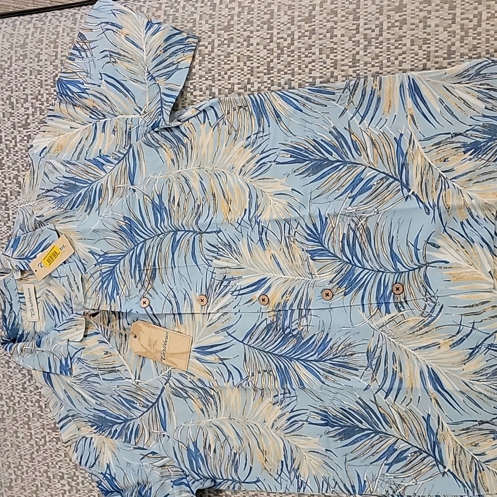 NEW CARIBBEAN shirt in blue, size small.